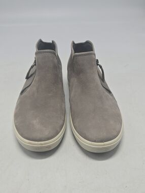 ECCO Soft 7 Low Cut Zip Sneaker Bootie 10